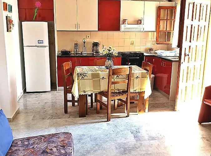 Myrto's No15 Διαμέρισμα Λουτρά Ωραίας Ελένης